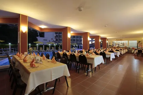 Fly & Go Palm Hotel in Kuşadası — foto 11