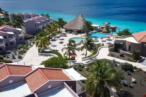 Coral Estate Luxury Resort in Coral Estate