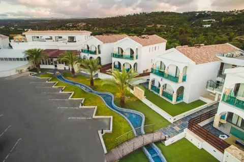 Latchi Escape Hotel & Suites in Neo Chorio — foto 5