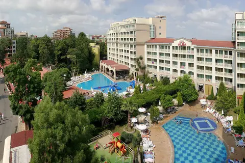 Alba Hotel in Несебър
