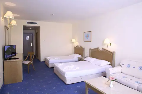 Marina Royal Palace Hotel in Флора — foto 6