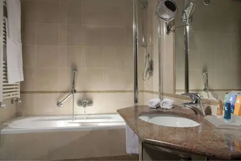 Hotel Raffaello Milaan in Milaan — foto 16