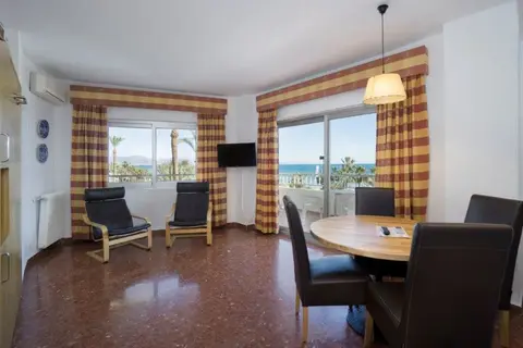 Hotel Apartamentos Bajondillo in Torremolinos — foto 20