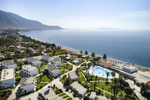 Kinetta Beach Resort & Spa in Κινέτα — foto 20