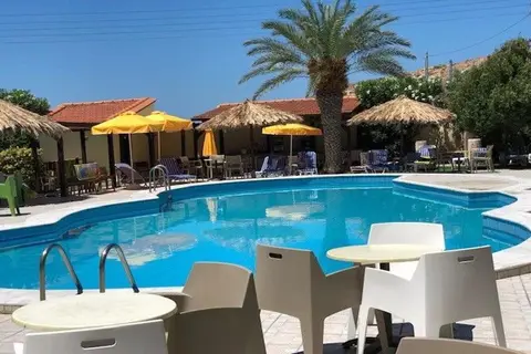 Karteros Hotel in Σφακάκι — foto 7