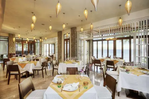 Natai Beach Resort & Spa in โคกกลอย — foto 8