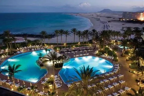Hotel Riu Oliva Beach Resort in Corralejo, foto 14