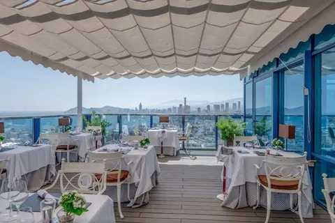 Madeira Centro in Benidorm — foto 8