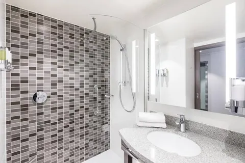 Hotel Hampton by Hilton Edinburgh West End in Edinburgh — foto 3