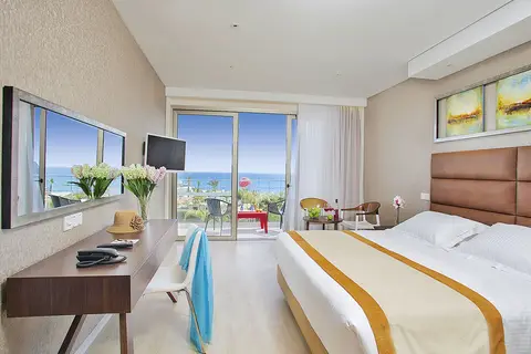 Faros Hotel in Ayia Napa — foto 12