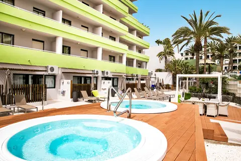 Hotel LIVVO Anamar Suites in San Bartolomé de Tirajana — foto 3
