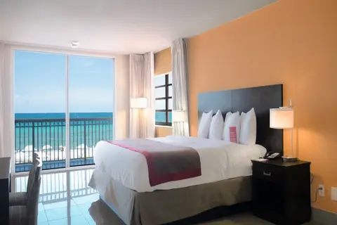 Ramada Plaza by Wyndham Marco Polo Beach Resort in Sunny Isles Beach, foto 9