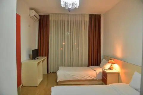 Hotel Argenti Shkoder in Shkodra — foto 8