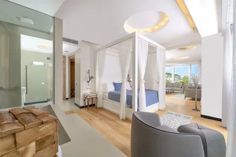 Cape Bodrum Luxury Hotel & Beach in Bodrum — foto 25