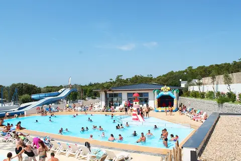 Camping L Anse Des Pins in Saint-Georges-d'Oléron — foto 20