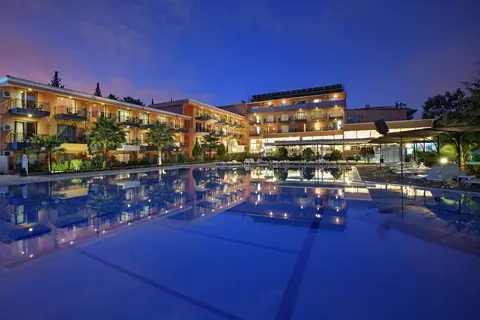 Alder Garden Resort in Kemer