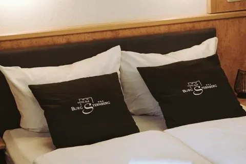 Hotel zur Burg Sternberg foto 5