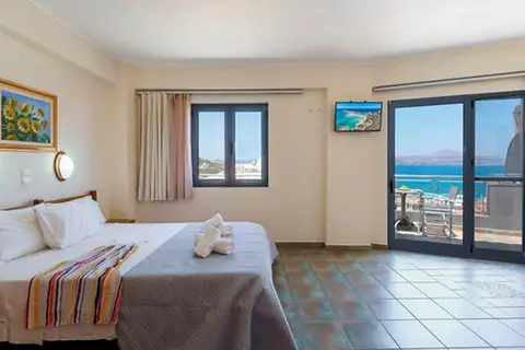 Sunrise Suites in Καλύβες — foto 18