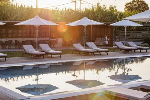 V Luxury Suites in Korfoe — foto 24