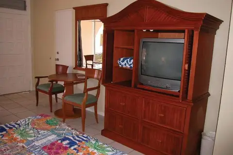 Voco Surfside Aruba By Ihg in Punta Brabo
