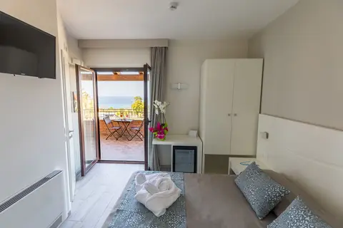 Sentido Michelizia Tropea Resort in Rome — foto 3