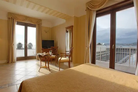 Dioscuri Bay Palace in Agrigento — foto 11