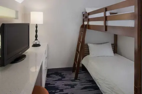 Fairfield Inn & Suites Lake Buena Vista in Orlando — foto 3