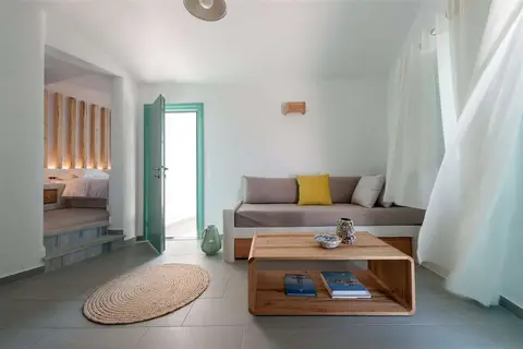 Neptune Luxury Spa Suites in Thira Municipal Unit, foto 9