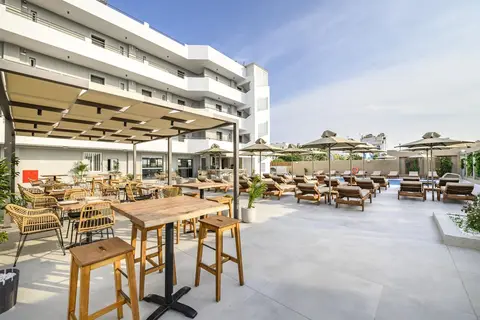 Nicolas Grand Suites in Καρδάμαινα — foto 12