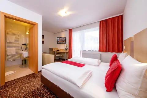 Hotel Lampenhäusl in Taxenbacher-Fusch — foto 2