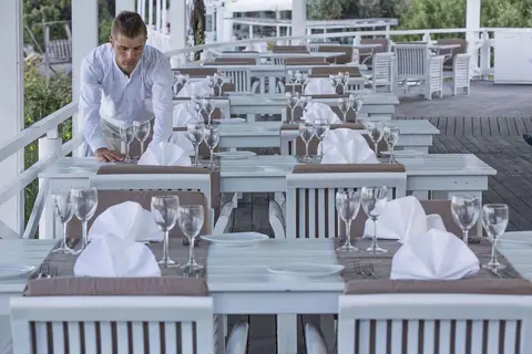 KBR Kassandra Bay Resort & Spa in Καλύβια — foto 21