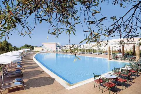 Sandy Beach & Villas in Δήμος Γεωργίου Καραϊσκάκη — foto 22