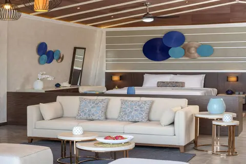 Anantara World Islands Resort in Dubai — foto 23