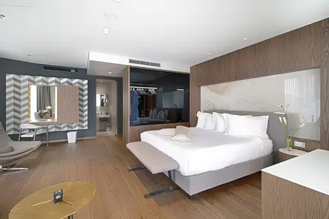 Maritim Hotel Plaza Tirana in Tirana — foto 18