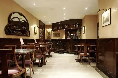 Hotel Gaudi in Barcelona — foto 8