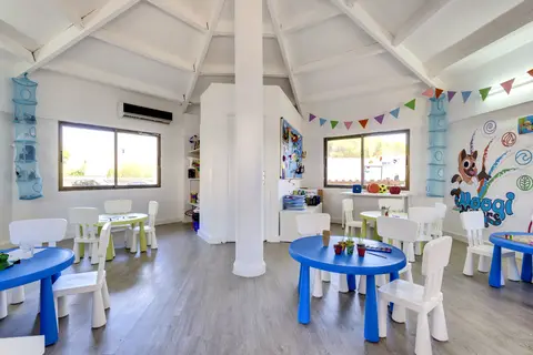 Green Garden Aparthotel in Cala Agulla — foto 23
