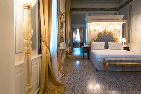 I Palazzi Ca' Bonfadini in Venetië, foto 20