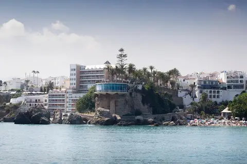 Hotel Plaza Cavana in Nerja — foto 29