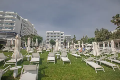 Iliada Beach Hotel in Παραλίμνι — foto 25