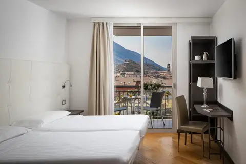 Hotel Continental in Torbole Casaglia — foto 3