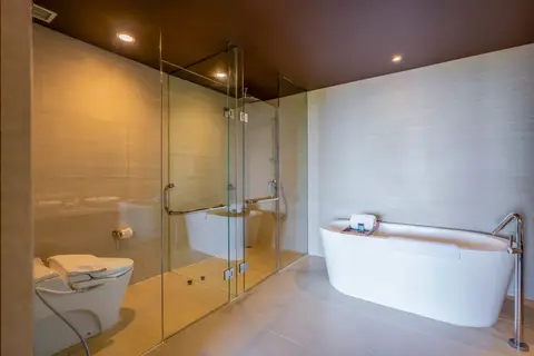 VOUK Hotel & Suites Bali in Kuta Selatan — foto 8