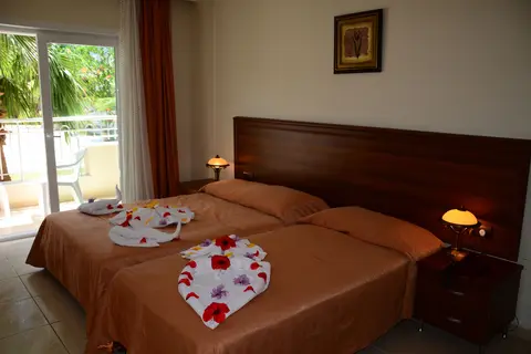 Keskin Hotel in Burhaniye — foto 20