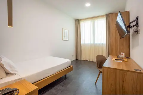 V Hotel in Ancona — foto 3