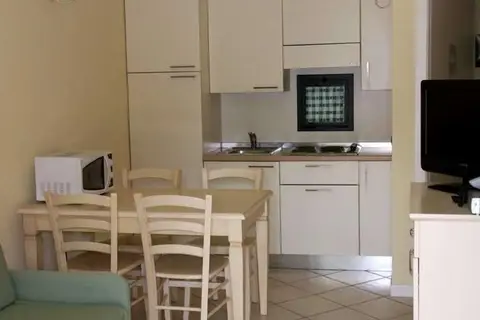 Residence Le Terrazze Sul Lago in Padenghe sul Garda — foto 17