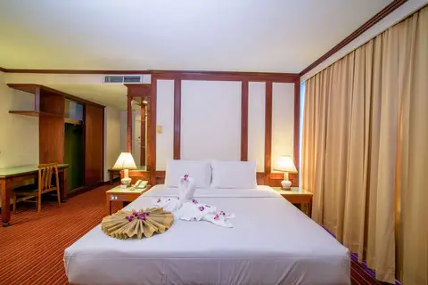 Alexander Hotel in Bangkok — foto 29