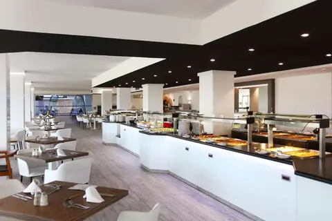 Sandos El Greco Beach Hotel in Portinatx — foto 16