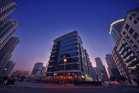 Jannah Place Dubai Marina in Kooya Filipino Eatery — foto 15