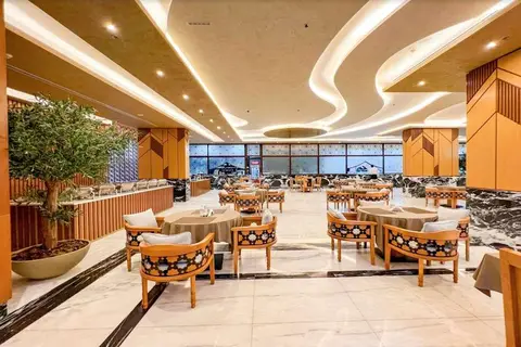 Luxe Grand Hotel Appartementen in Sharjah — foto 11