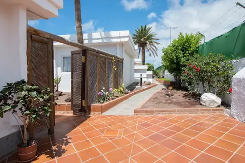 TIME TO SMILE Sunny Village in Playa del Inglés — foto 11