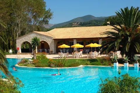 St. George's Bay Country Club in Αχαράβη — foto 26
